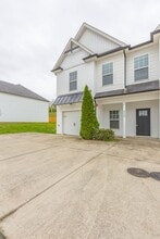 8420 Brookmoor Ln in Ooltewah, TN - Building Photo - Building Photo