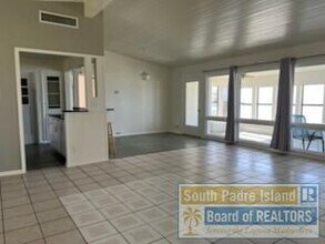 606 N Shore Dr in Port Isabel, TX - Building Photo - Building Photo