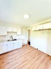 8861 Asbury Park in Detroit, MI - Building Photo - Building Photo