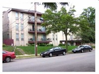 Riverwalk Apartments in Milwaukee, WI - Building Photo - Building Photo