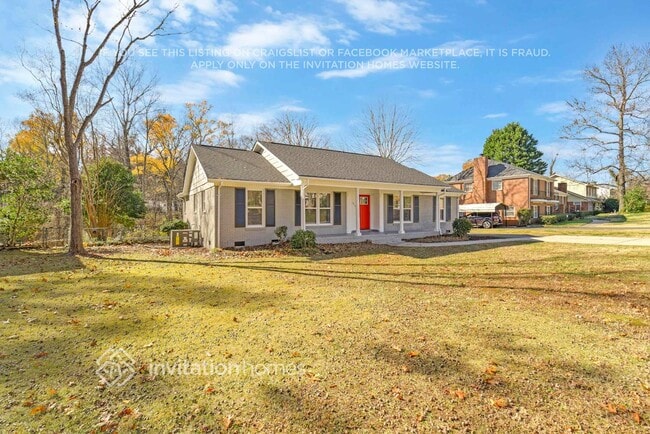 7410 Marlbrook Dr in Charlotte, NC - Foto de edificio - Building Photo