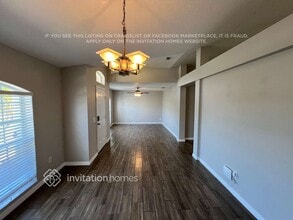 5341 NW Aloha St in Port St. Lucie, FL - Foto de edificio - Building Photo