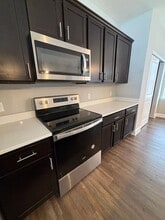 84 Hawthorne Dr in Washington, PA - Building Photo - Building Photo