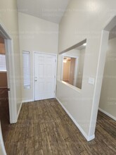 2609 Rain Dr in Bakersfield, CA - Building Photo - Building Photo