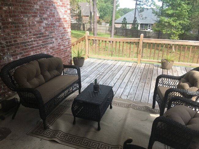 70 Greenleaf Dr in Hattiesburg, MS - Building Photo - Building Photo