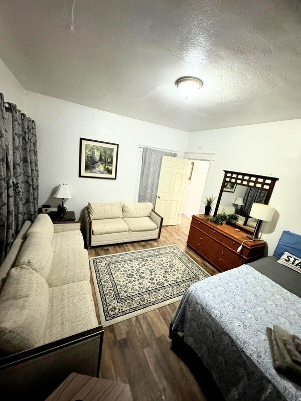 property at 7370 Pasadena Blvd