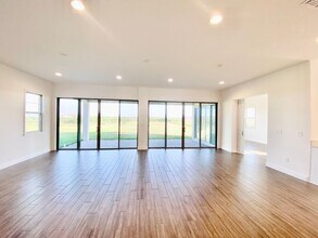 13652 Abberwick Dr in Orlando, FL - Building Photo - Building Photo