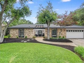 1100 St Williams Ave in Round Rock, TX - Building Photo