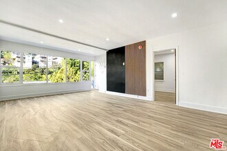 316 Crane Blvd in Los Angeles, CA - Building Photo - Building Photo