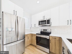 1326 S Gross St in Philadelphia, PA - Building Photo - Building Photo