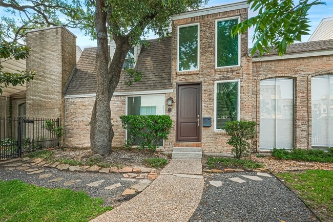 property at 4305 Westheimer Rd