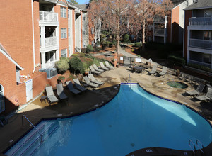 Chastain Park Condominiums in Atlanta, GA - Building Photo - Building Photo