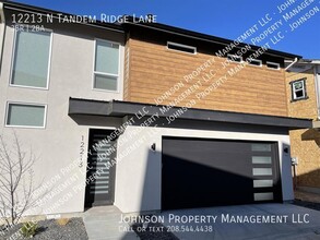 12213 N Tandem Ridge Ln in Eagle, ID - Foto de edificio - Building Photo