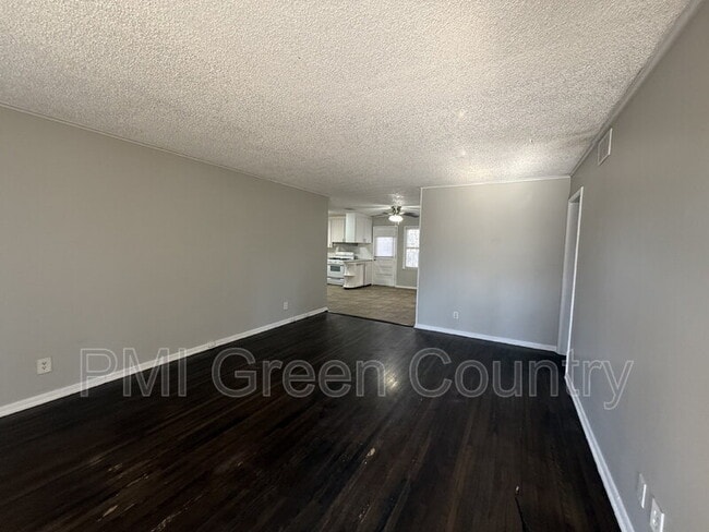 1017 E 38th Pl in Tulsa, OK - Building Photo - Building Photo