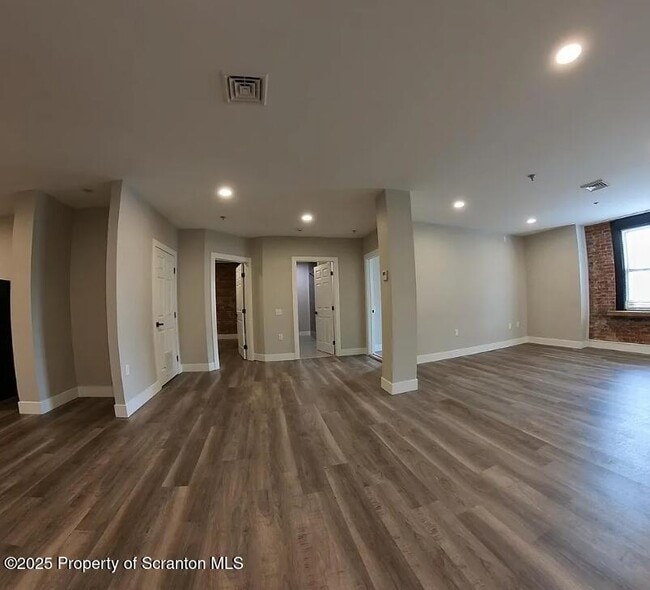 205 N Washington Ave in Scranton, PA - Building Photo - Building Photo