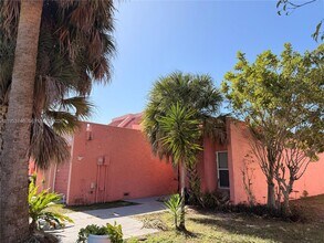 1649 NW 56th Terrace in Lauderhill, FL - Building Photo - Building Photo