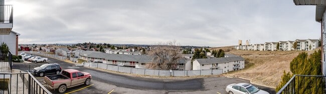 1645 NE Merman Dr in Pullman, WA - Building Photo - Building Photo