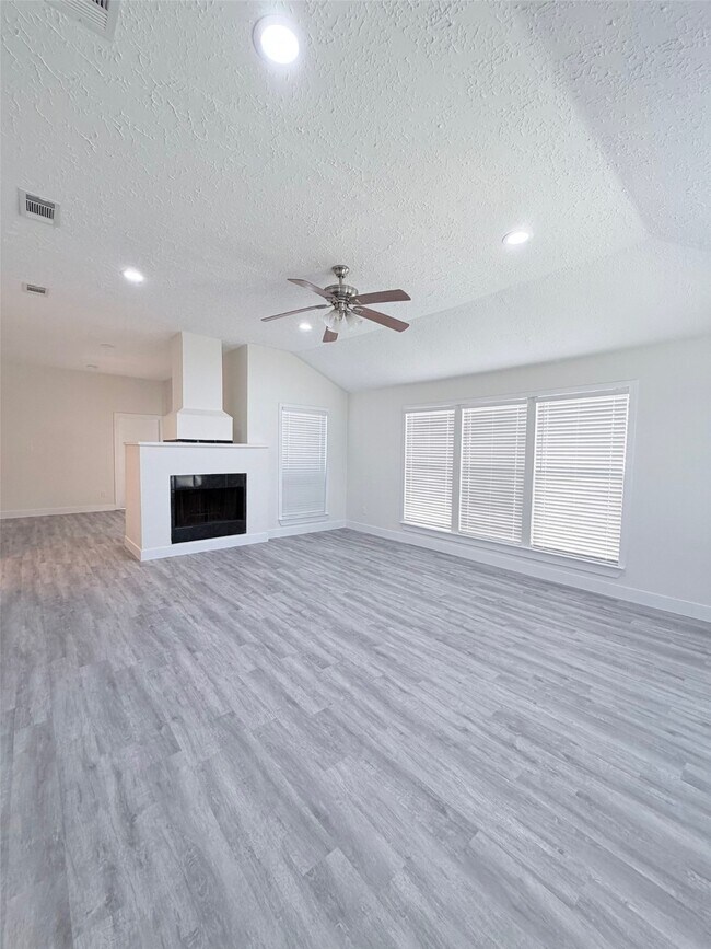 3514 Vineyard Dr in Houston, TX - Building Photo - Building Photo