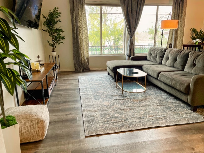 8180 E Shea Blvd, Unit 1082 in Scottsdale, AZ - Foto de edificio - Building Photo