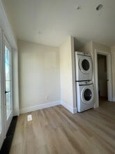 8717-8110 110 St NW in Edmonton, AB - Building Photo - Building Photo