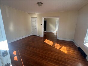 10 Columbia St in Oneonta, NY - Building Photo - Building Photo