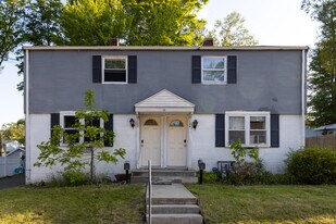124 Pennsylvania Ave in New Britain, CT - Building Photo
