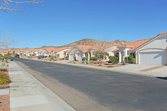 Katherine Heights Townhomes and Villas in Bullhead City, AZ - Building Photo - Building Photo