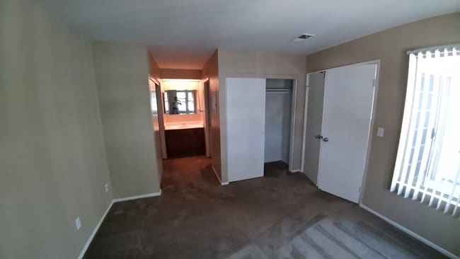 112 Malvern Ave in Fullerton, CA - Building Photo - Building Photo