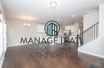 821 Sunset Park Dr in Suwanee, GA - Building Photo - Building Photo