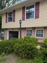 6360 Arnett Rd in Westerville, OH - Foto de edificio - Building Photo