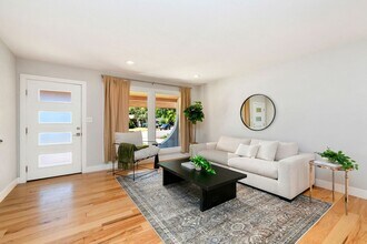 1125 Robertson St in Fort Collins, CO - Building Photo - Building Photo