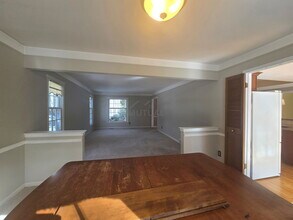 33811 Hunters Pointe Rd in Farmington Hills, MI - Building Photo - Building Photo