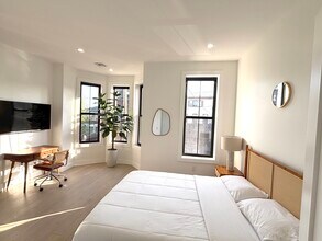 592 Bramhall Avenue in Jersey City, NJ - Foto de edificio - Building Photo