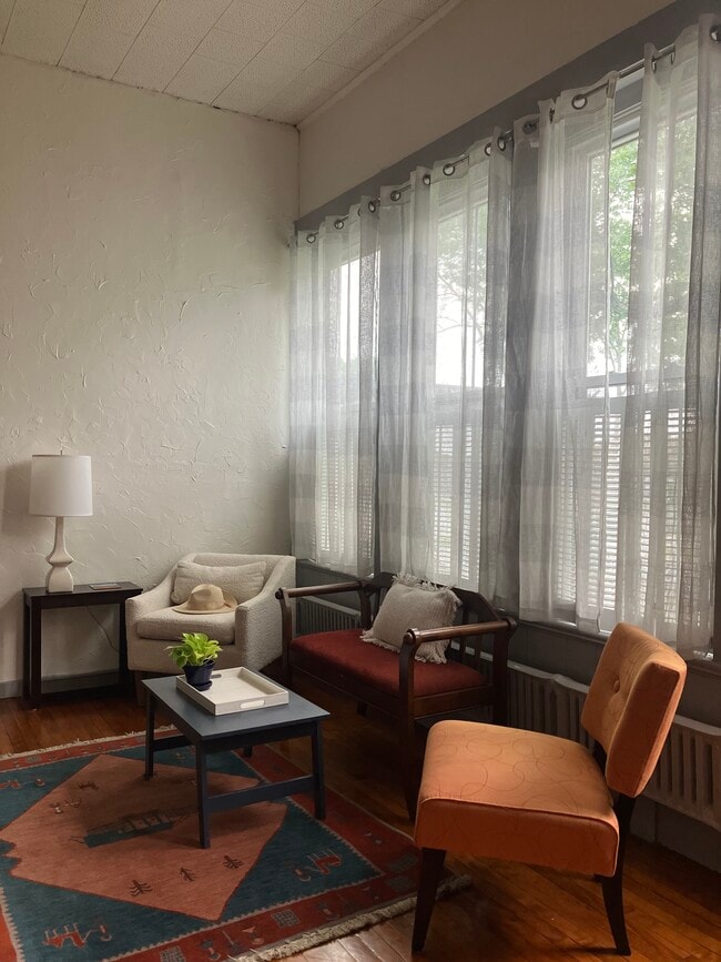 105 Whipple Rd, Unit #4