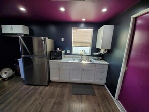 4903 Coolidge Ave in Los Angeles, CA - Building Photo - Building Photo