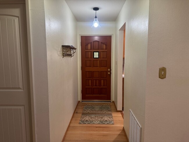 519 San Remo St in Fairfield, CA - Building Photo - Building Photo