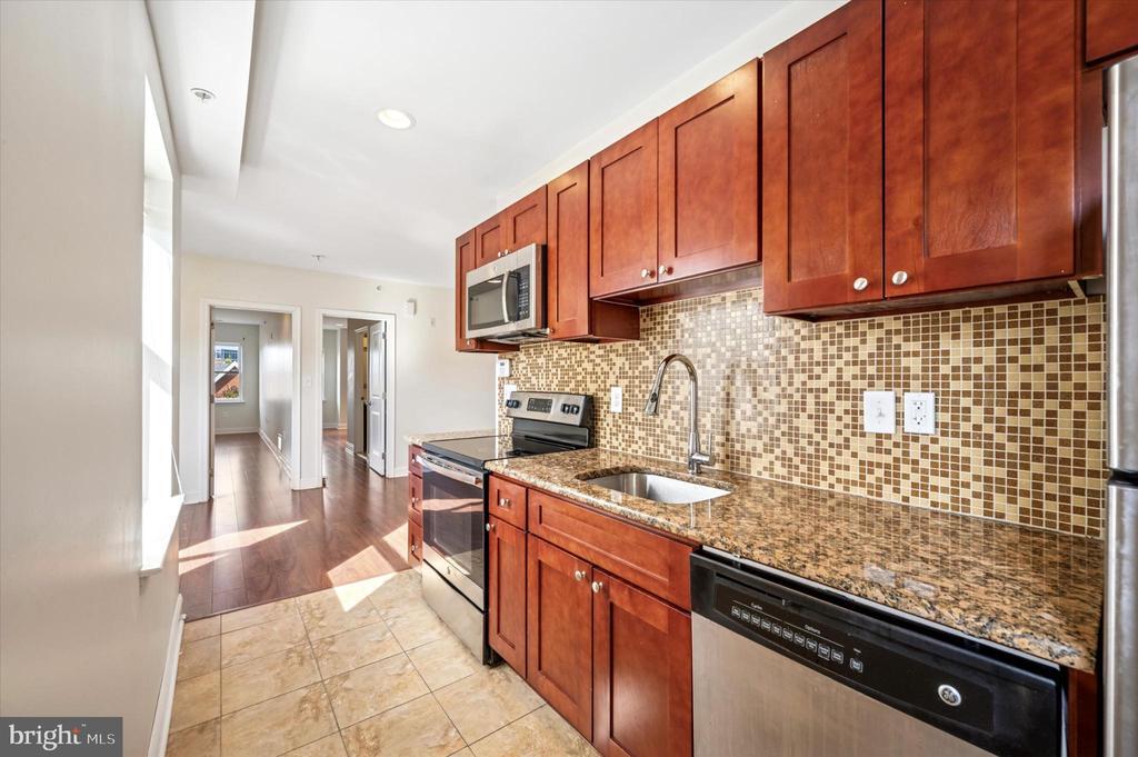 1421 N 18th St in Philadelphia, PA - Building Photo