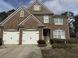 2380 McIntosh Dr in Locust Grove, GA - Building Photo