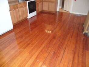 1316 E 10th St in Davenport, IA - Building Photo - Building Photo