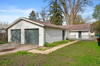 120 N 18th St in Chesterton, IN - Building Photo - Building Photo