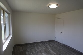 1223 Emery St W in Salt Lake City, UT - Building Photo - Building Photo