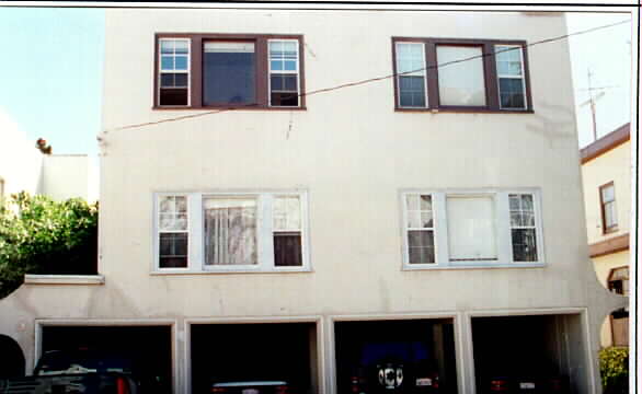 824 York St in Oakland, CA - Building Photo - Building Photo