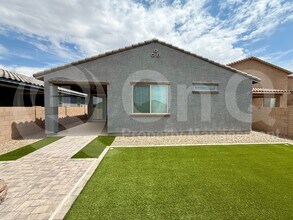 12543 N Shields Ave in Marana, AZ - Building Photo - Building Photo