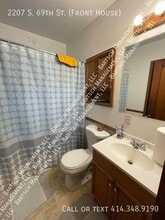 2207 S 69th St in West Allis, WI - Building Photo - Building Photo