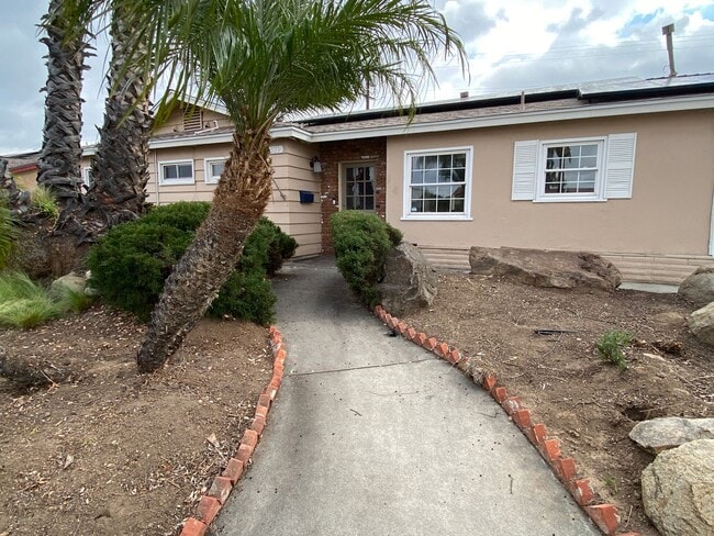 639 Galena St in El Cajon, CA - Building Photo - Building Photo