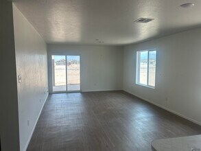 7842 E 47th St in Yuma, AZ - Building Photo - Building Photo