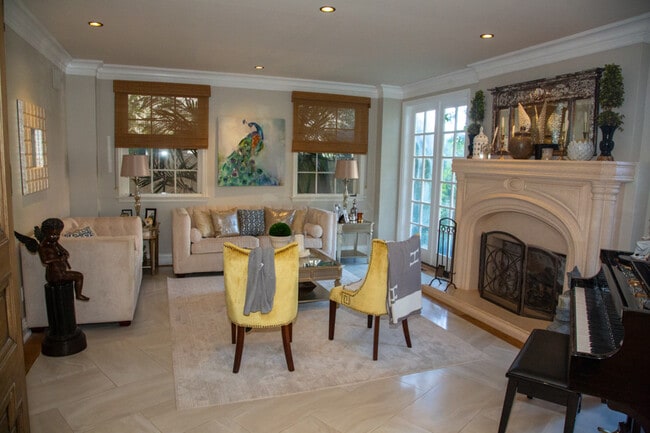 4511 Dulcinea Ct in Los Angeles, CA - Building Photo - Building Photo