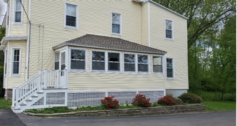 127 Bartlett St, Unit 127 Bartlett St in Portsmouth, NH - Building Photo