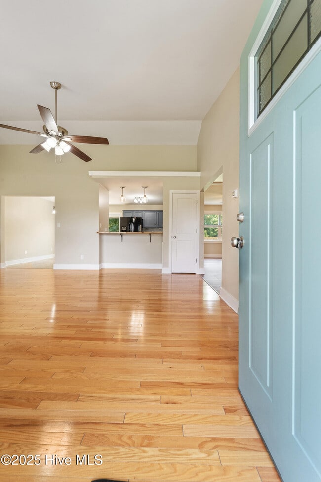 500 Greenfield Pl in Sneads Ferry, NC - Building Photo - Building Photo