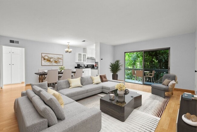 property at 5055 Coldwater Canyon Ave